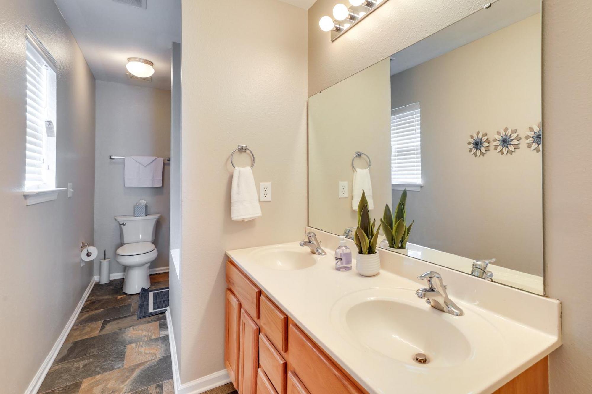 Charming North Charleston Townhome - Pets Welcome! Экстерьер фото