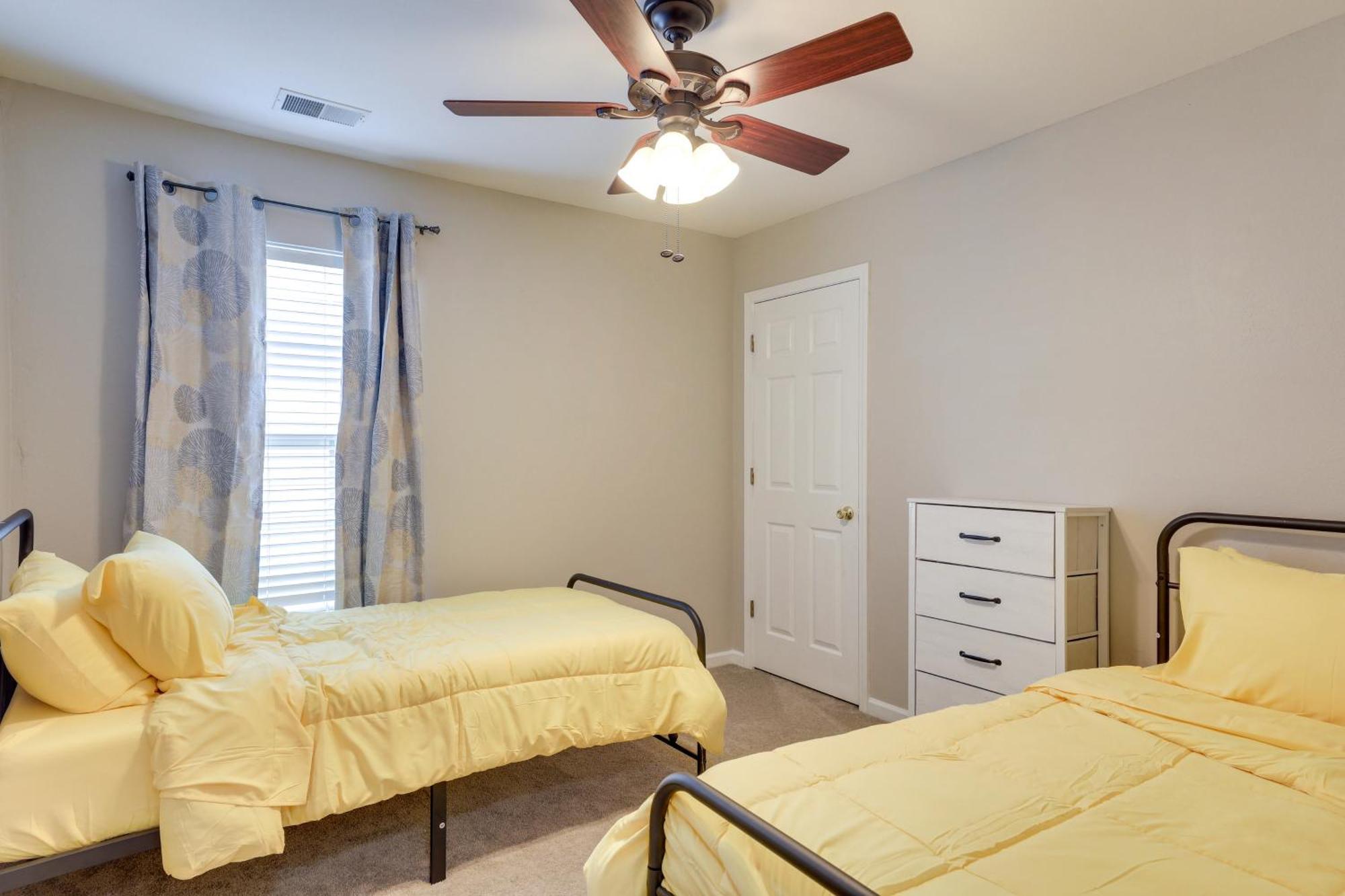 Charming North Charleston Townhome - Pets Welcome! Экстерьер фото