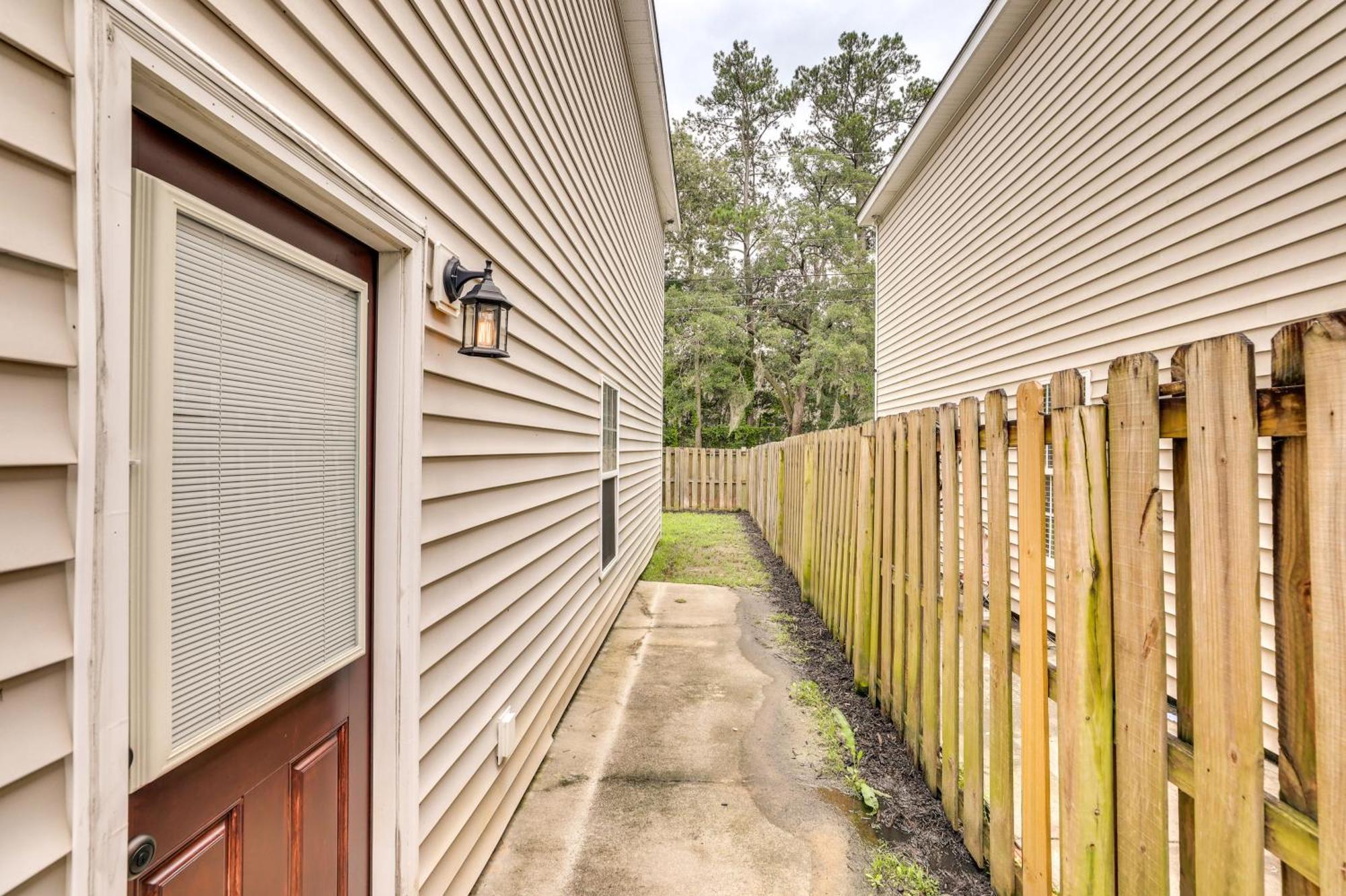 Charming North Charleston Townhome - Pets Welcome! Экстерьер фото