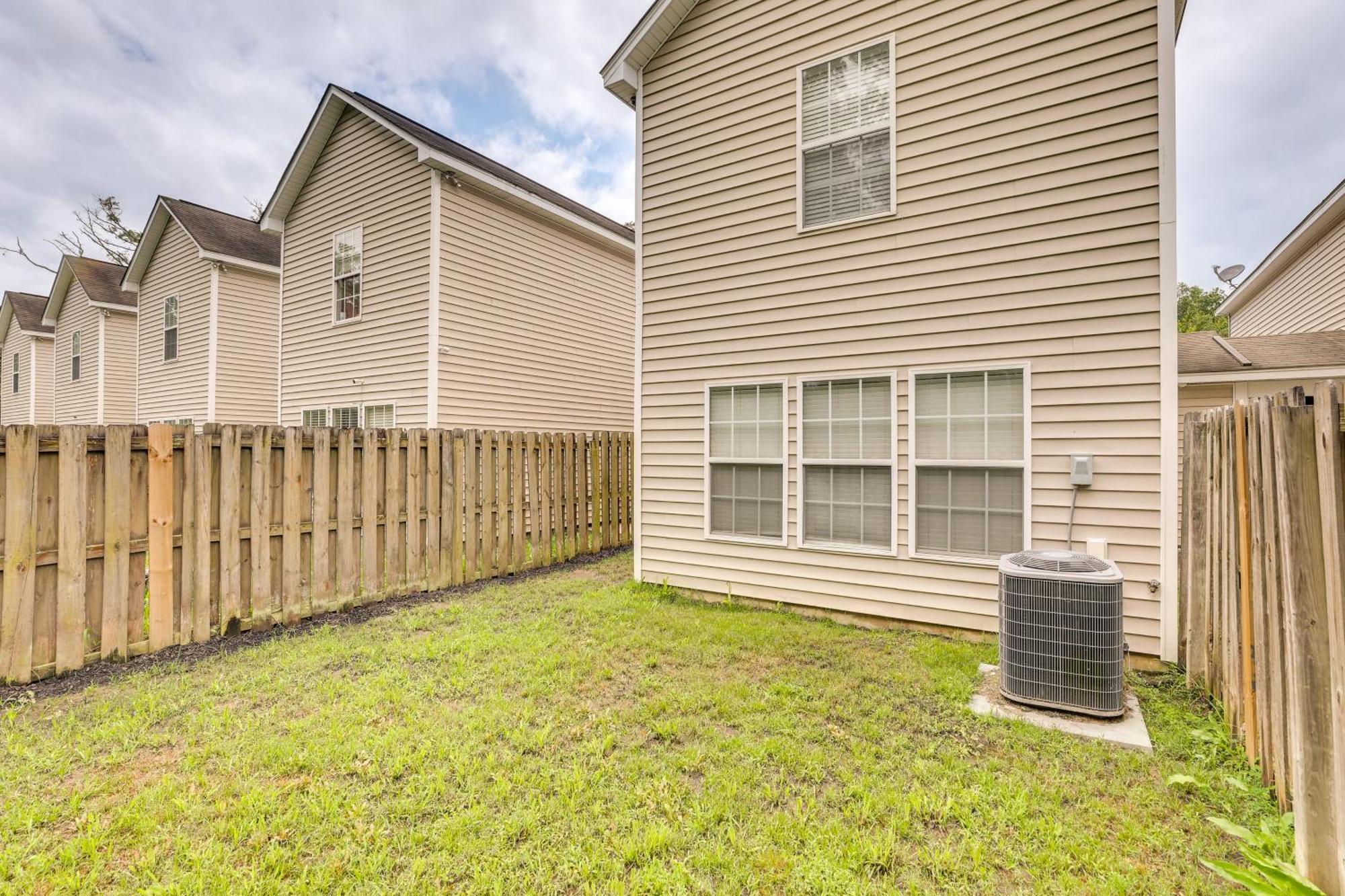 Charming North Charleston Townhome - Pets Welcome! Экстерьер фото